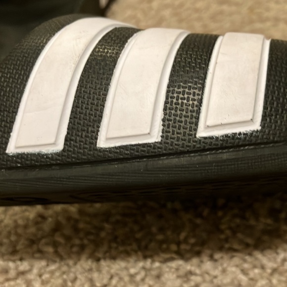 Adidas slides. Cleaned and disinfected - Picture 7 of 12